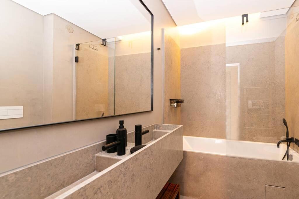 Stylish Apartment By Av. Da Liberdade Lisboa Extérieur photo